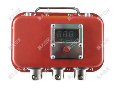 YHY60（C）礦用本安型數字壓力計